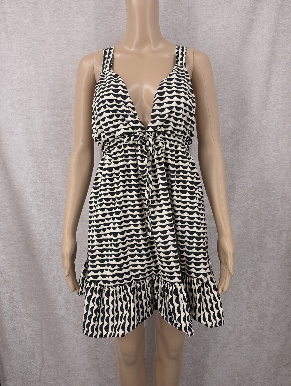 Millibon Ivory Black Scalloped Printed Cotton Criss Cross Back Mini Dress Ruffle